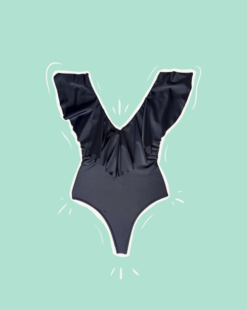 entera Silvina, negra, volado, escote profundo, less, vedetina